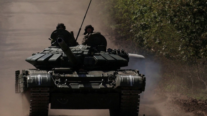 Ukraine tuyên bố đạt bước tiến ở Bakhmut, cảnh báo Nga không thiếu đạn dược